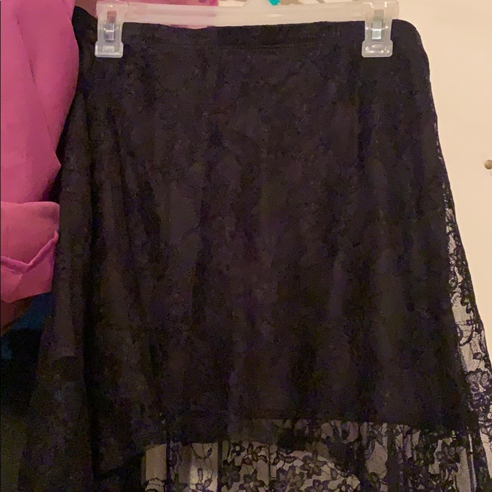 Lace detailed high-low skirt